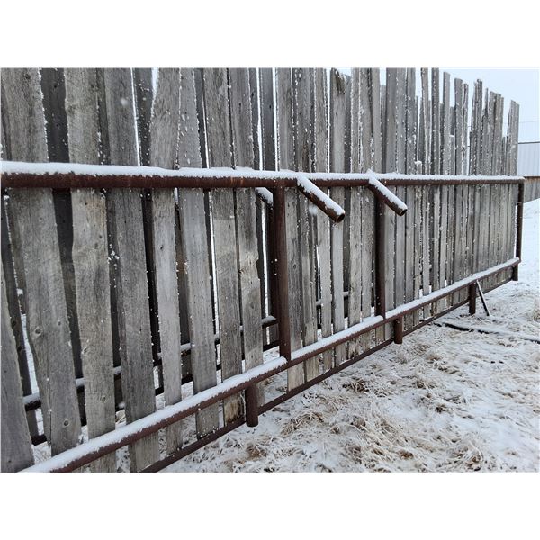 2x Bid Price, 30 ft Free Standing Windbreak Panels, with removable boards/ Slats, 15 ft wide base