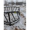 Image 2 : 9 ftRound bale feeder, some damage as is