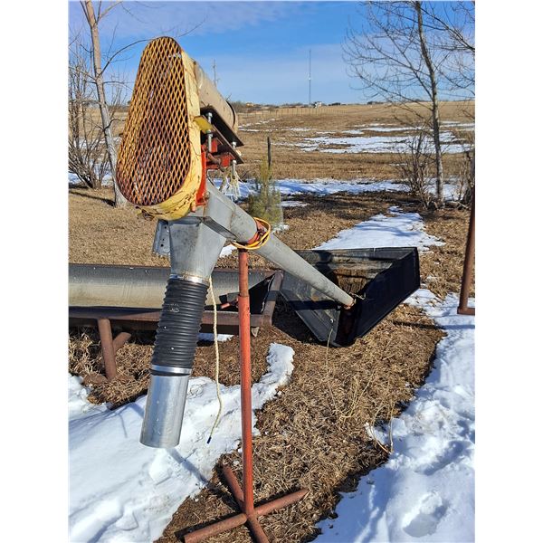 10' Feed Auger w/Electric Motor