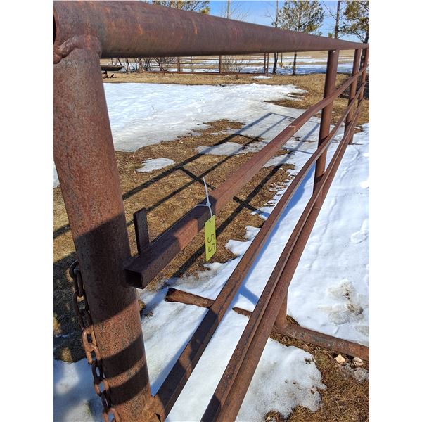 24' x 5.5' Steel Corral w/Square Tubing
