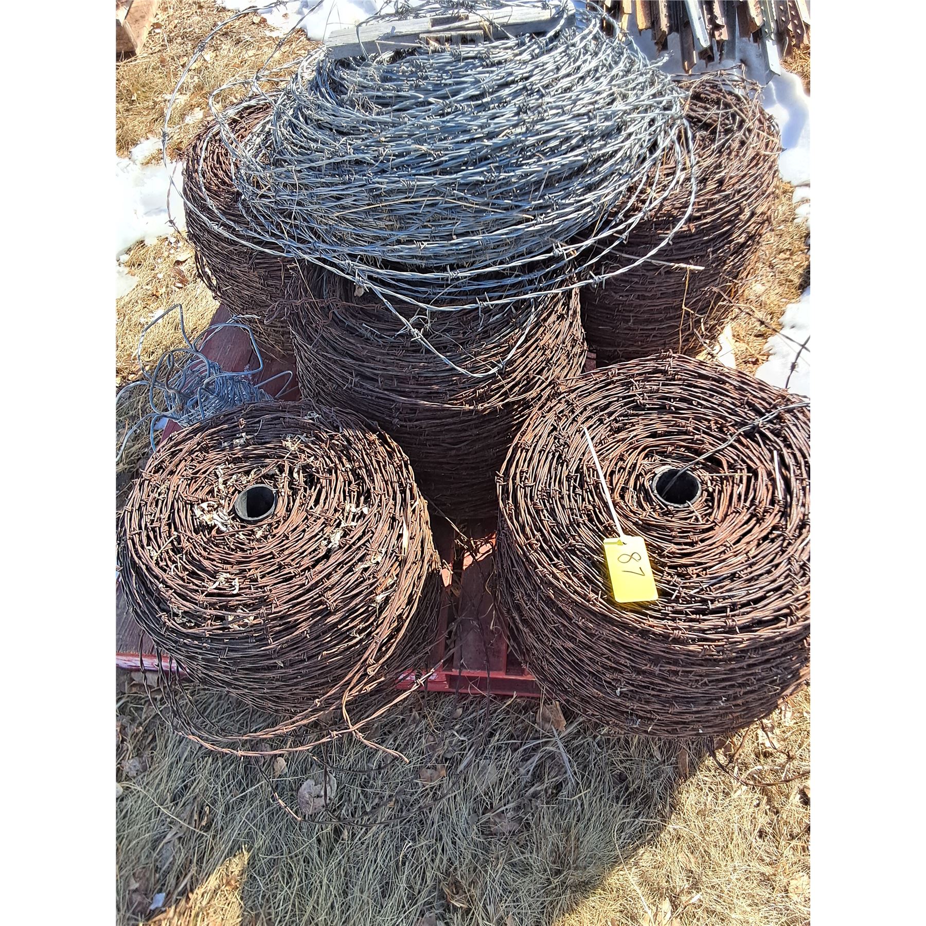 New & Used Barbed Wire - Bodnarus Auctioneering