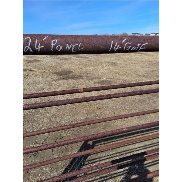 Extended Leg 24' Steel Corral Panel w/14' Gate