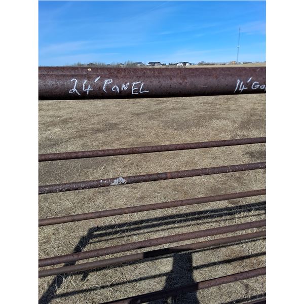 Extended Leg 24' Steel Corral Panel w/14' Gate