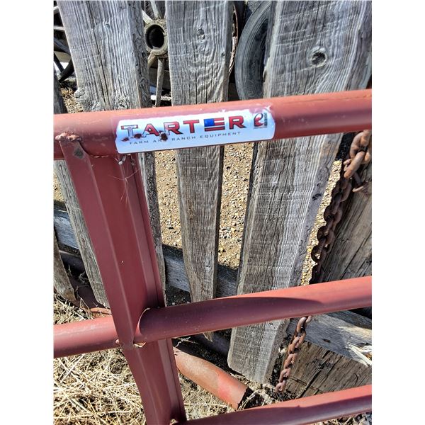 Tarter Light Weight 10' x 4' Corral Gate w/Hinges