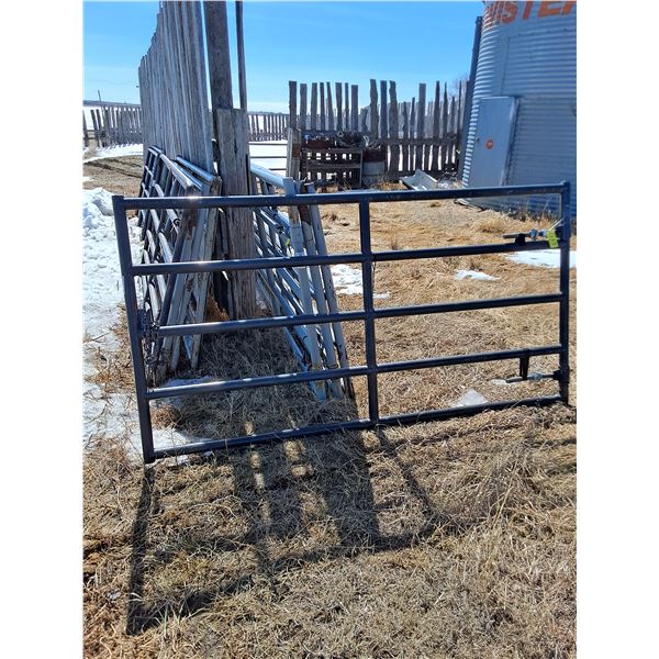 4' x 8' Steel Gate w/Hinges
