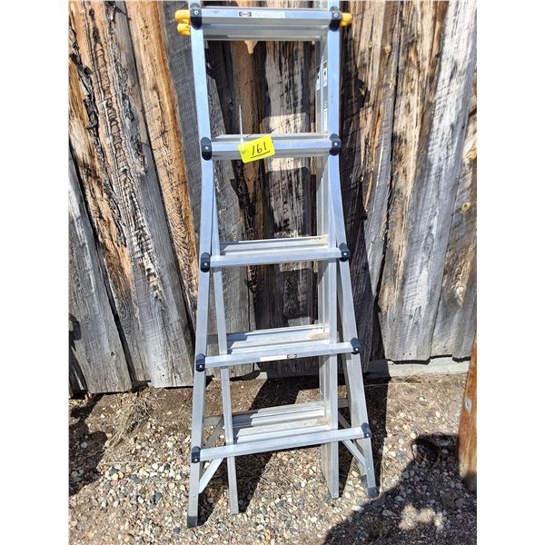 Mastercraft Aluminum Articulating Ladder - 4'9" to 8'6" Adjustable