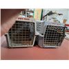 Image 5 : (2) Small Pet Carriers/ Kennels