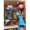 Image 2 : (2) Cordless Makita Impacts with Batteries & Chargers
