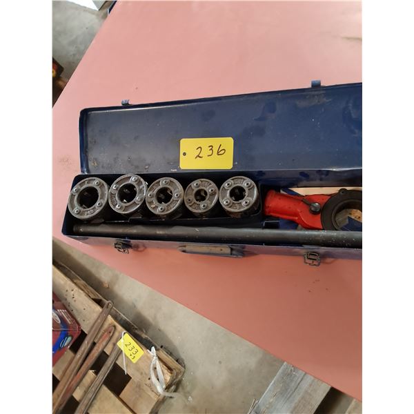 Manual Pipe Threader 3/8"- 1"