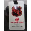 Image 3 : LaVerne Boschman Winnipeg Jets Luggage Tag