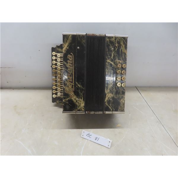 Suprema 1920's Vintage Accordion (Working)