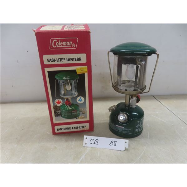 Coleman Easi-Lite Lantern Model 222A with Original Box