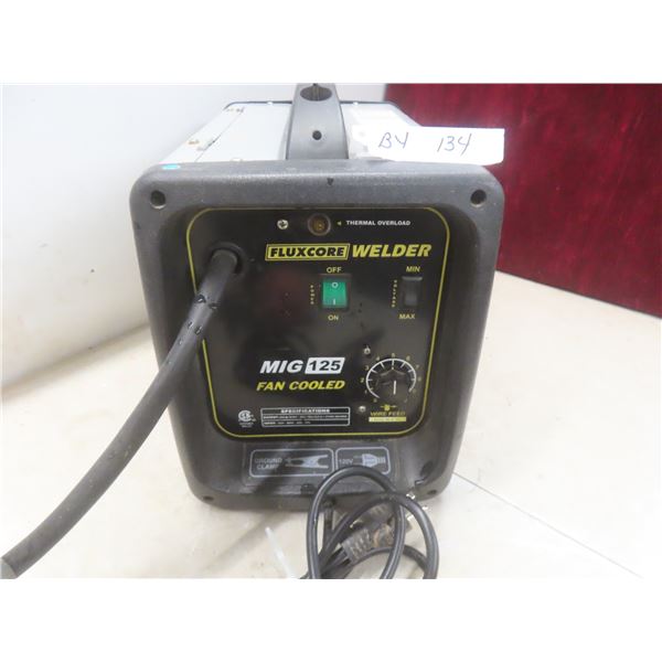 Mig 125 Fan-Cooled Flux-Core Welder (Never Used)