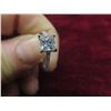 Image 8 : 1.00 CT GRA Certified Princess Cut Moissanite Stone VVS D Color With 18 Round Brilliant Cut Cubic