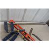 Image 2 : Clamps, Level, and Wrecking Bar