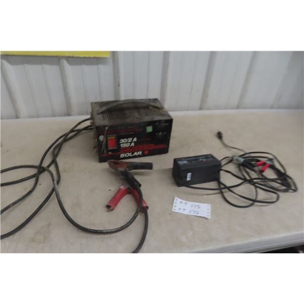 Solar Battery Charger 30/2 Amp 0V - 12V and Schumacher Trickle Charger