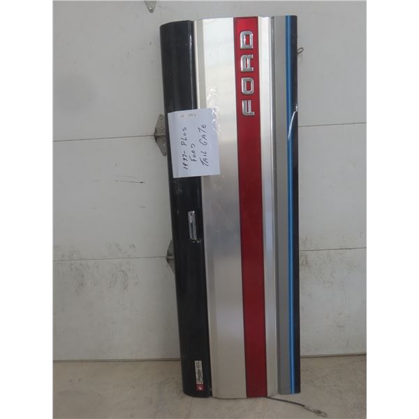 Ford Tailgate (Fits 1997 and Newer)