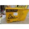 Image 4 : Unopened Heavy-Duty DeWalt 3½" Clipped-Head Framing Nailer with 31° Magazine