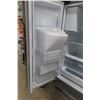Image 10 : Samsung Family Hub Stainless Steel Fridge with Water, Ice, Speakers, and Screen (All Working, 2
