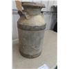 Image 3 : Vintage Five-Gallon Milk Can