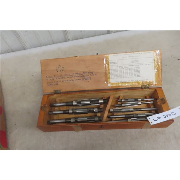 Jobbard & Critchley Set of Eight Adjustable Expansion Reamers (15/32" to 1 1/16")