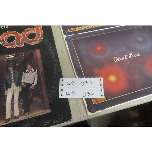 Eleven Vintage Rock ’N’ Roll Records Including Beatles, Deep Purple, Molly Hatchet, Moody Blues,