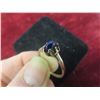 Image 4 : Vintage 10K White Gold and Blue Sapphire Ring, Size 6, Approx Weight 71g