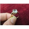 Image 6 : Vintage 10K–14K Gold Ring With Stone, Size 6.5–7
