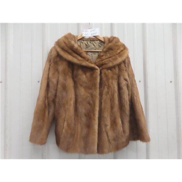 Women’s Vintage Fur Coat