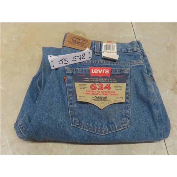 New Levi’s Jeans, Size 36 x 34