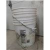 Image 2 : Six 5-Gallon Plastic Pails