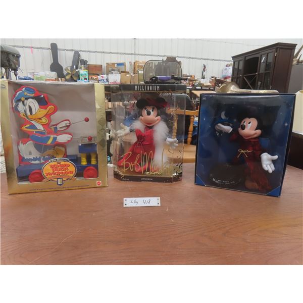 Limited Edition Minnie Mouse Millennium Set Including Donald Duck Xylophone and Mickey Mouse