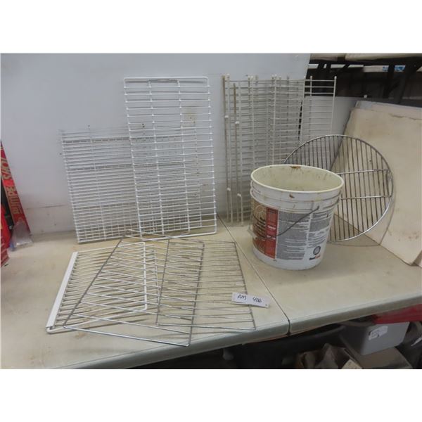 Rubbermaid Racking and Half Pail of Shingle Nails, 1 1/2"