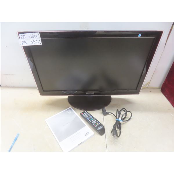 Samsung 26" Television With Manual and Remote