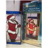 Image 5 : Glass Christmas Ornaments and Stained-Glass Santa Light