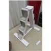 Image 2 : Myx Fitness Dumbbell Stand