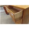 Image 6 : Four-Drawer Dresser (37" x 16" x 31")