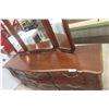 Image 5 : Dresser (33" x 75" x 21") with Tri-Fold Mirror (49" x 58")
