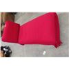Image 4 : Chaise Lounge, 62" Long