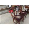 Image 6 : Walnut Antique Dining Room Table with Six Chairs
