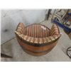 Image 3 : Custom Barrel Chair