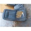 Image 5 : Two 1990 Ford F-150 Seats with Console, Needs Recovering