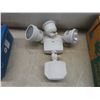 Image 7 : Assorted Security Lights, Toxgard NO2 Monitor, FONS Light Guide Cable & More