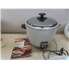 Image 9 : Sanyo Rice/Steam Cooker; Vintage Toaster; Casserole Dish and More