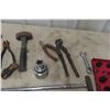 Image 5 : Assorted Hand Tools: Sledge Hammer, Spring Kit, Bar, Pliers, and More