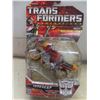 Image 6 : Five Transformers Figures: Generations and Reveal the Shield