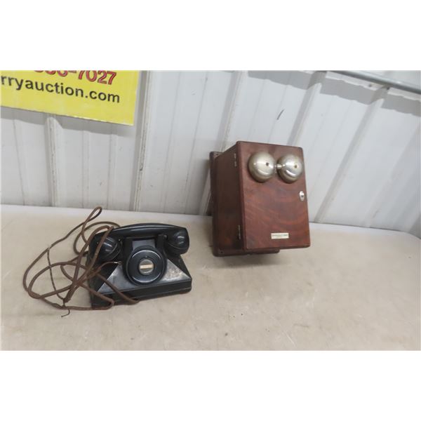 Northern Electric Antique Desk Phone with Ringer Box