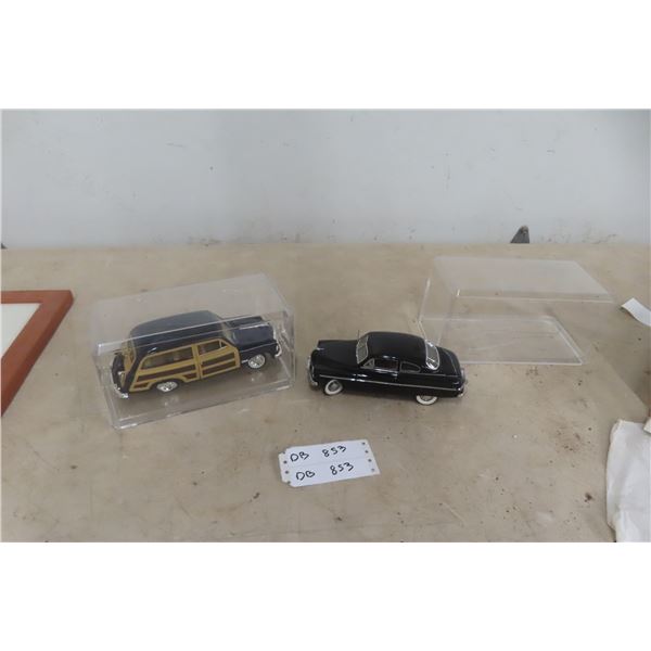 Two Die-Cast Cars 40's(Ford and Mercury) with Display Case