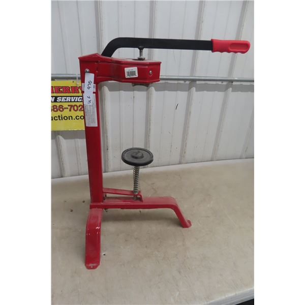 Wine Bottle Capper Device