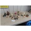 Image 1 : Ornament Clock, Collector Spoon and Small Fountain
